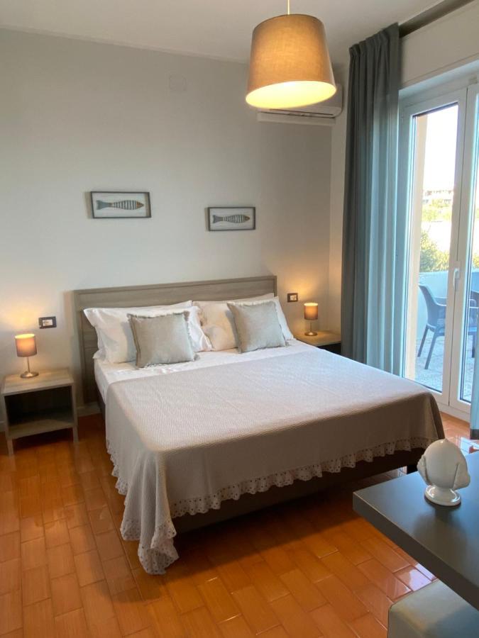 Albergo La Pescatrice Moniga del Garda Extérieur photo
