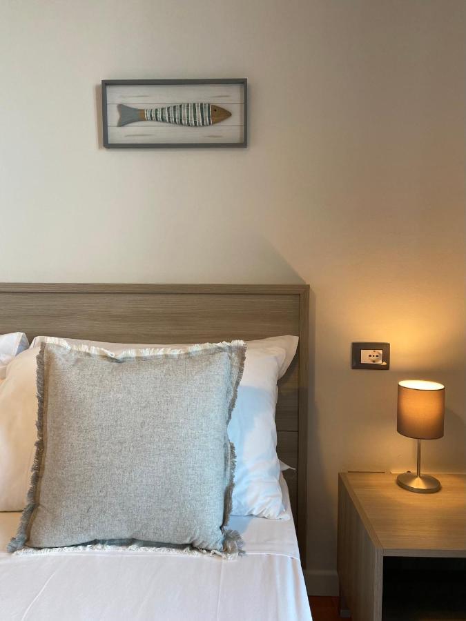 Albergo La Pescatrice Moniga del Garda Extérieur photo