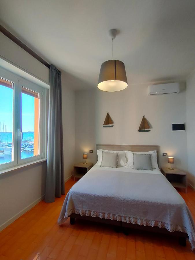 Albergo La Pescatrice Moniga del Garda Extérieur photo