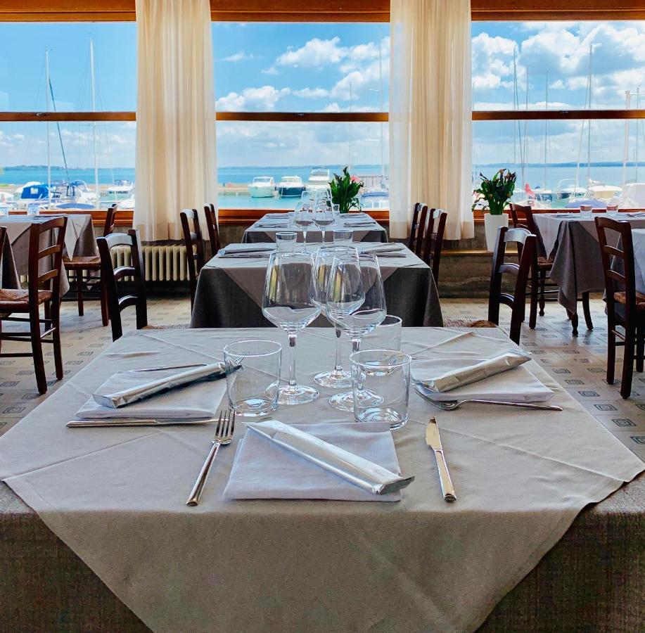 Albergo La Pescatrice Moniga del Garda Extérieur photo