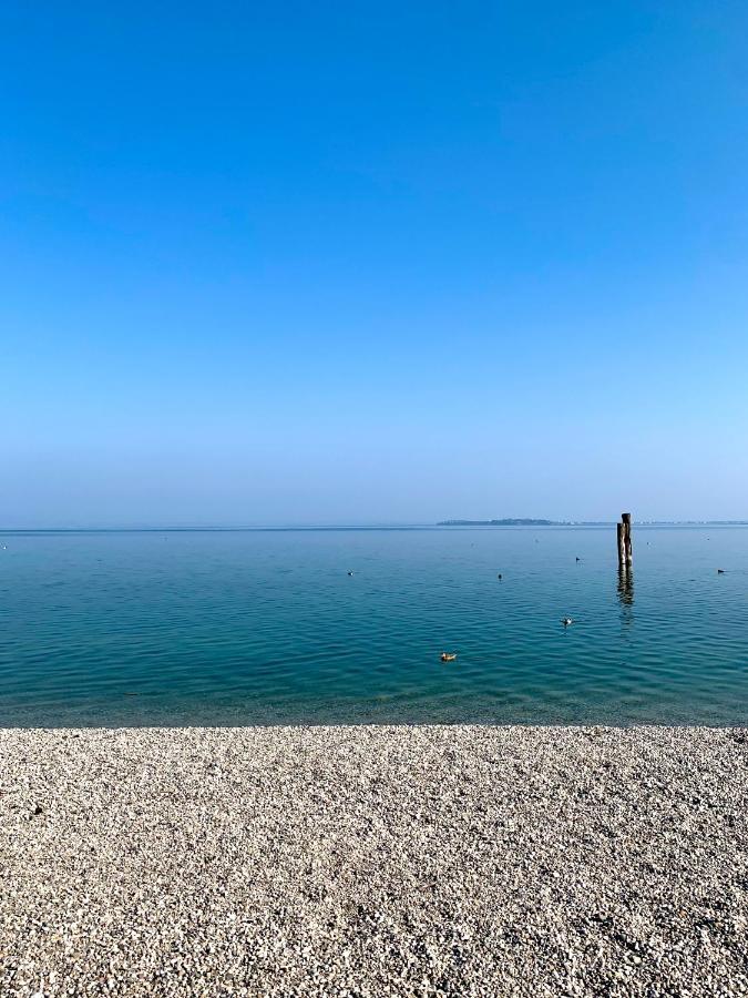Albergo La Pescatrice Moniga del Garda Extérieur photo